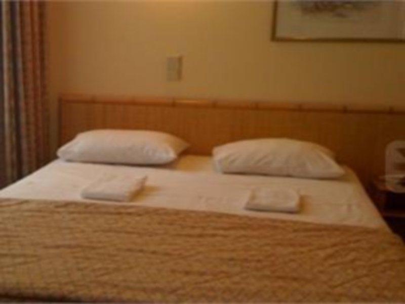 בריסל Hotel Queen Mary מראה חיצוני תמונה