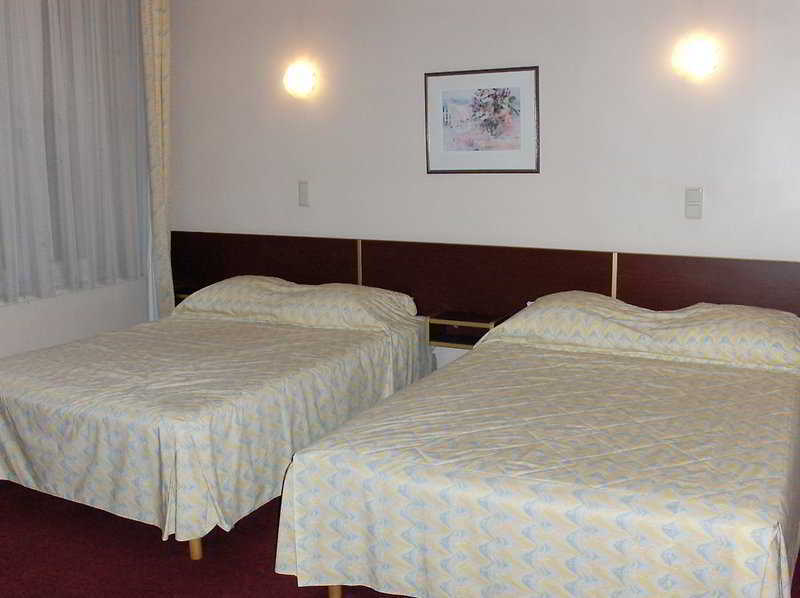 בריסל Hotel Queen Mary מראה חיצוני תמונה